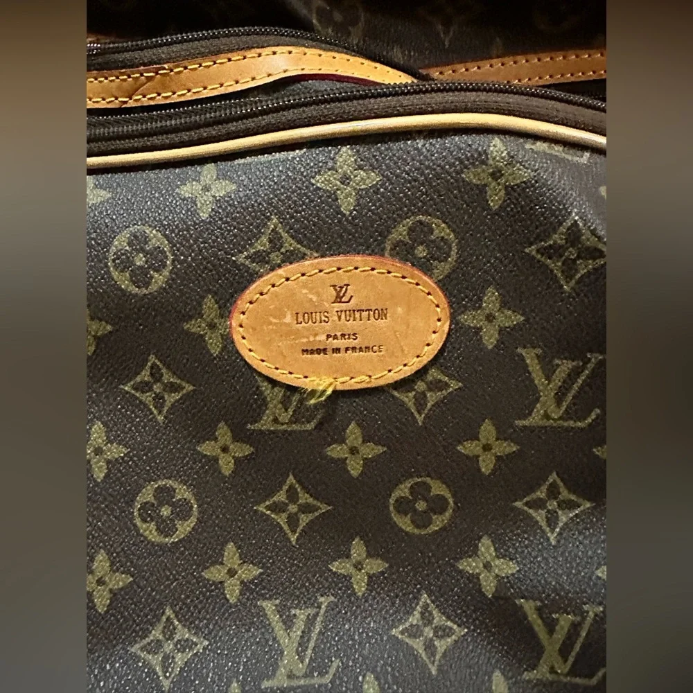 Authentic vintage Louis Vuitton Garment bag/hanger